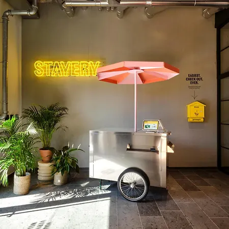 Stayery Hauptbahnhof & Center מלון דירות Gütersloh