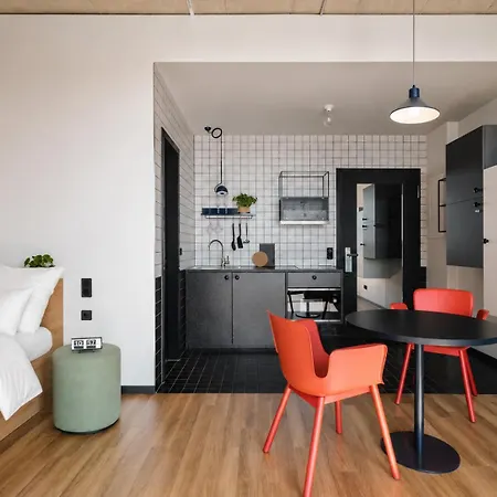 Stayery Hauptbahnhof & Center 4*